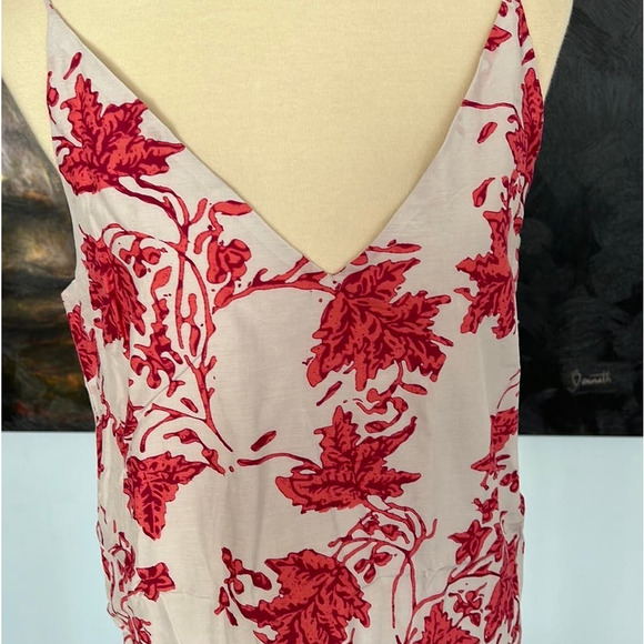 Club Monaco M Soft Printed Cami Tank Top Light Gray & Pink Floral - Picture 3 of 7